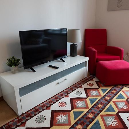 2Ndhomes Central 1Br Apartment With Great Location By Kaisaniemi Park Helsinki Bagian luar foto