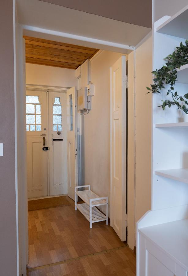 2Ndhomes Central 1Br Apartment With Great Location By Kaisaniemi Park Helsinki Bagian luar foto