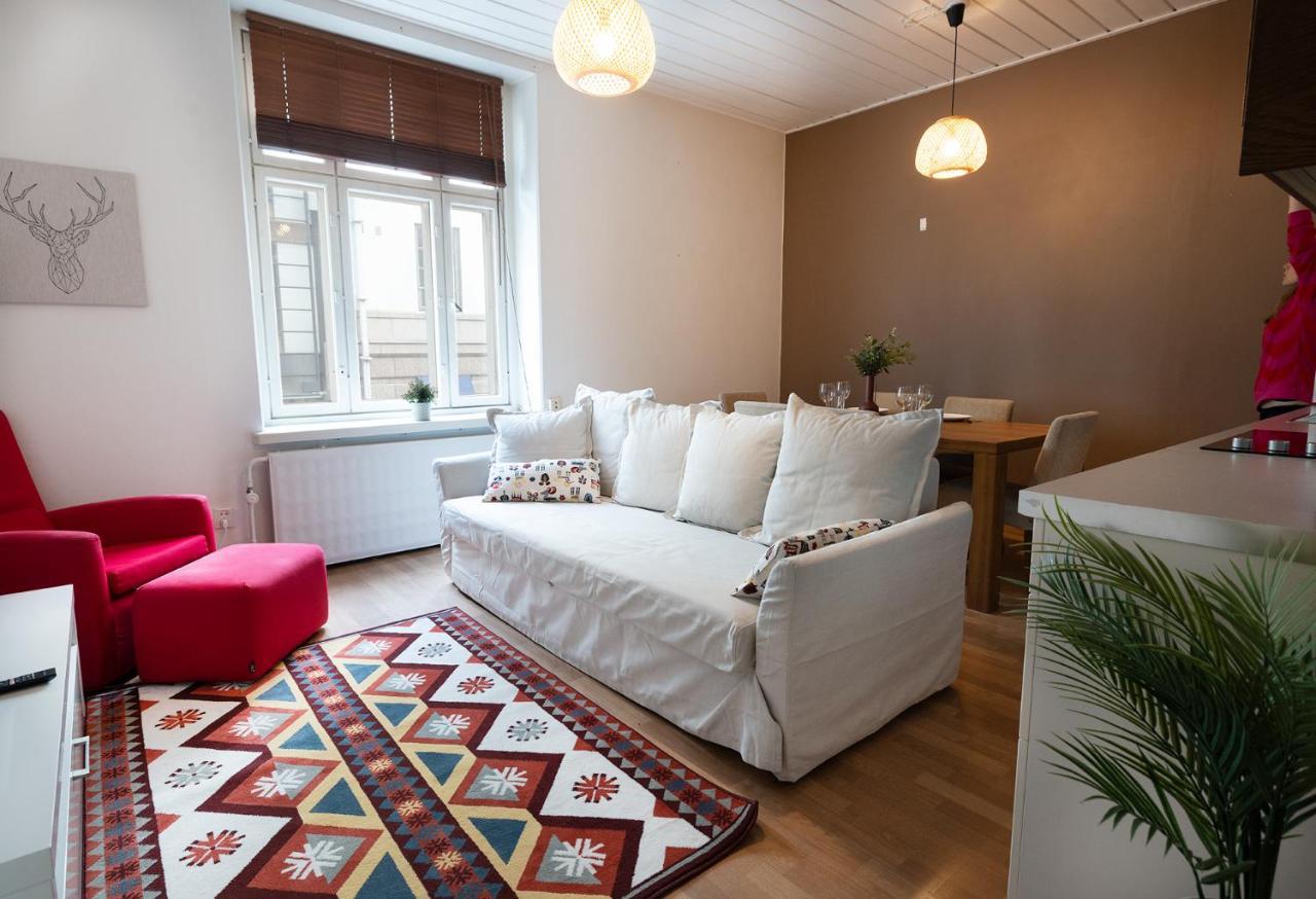 2Ndhomes Central 1Br Apartment With Great Location By Kaisaniemi Park Helsinki Bagian luar foto