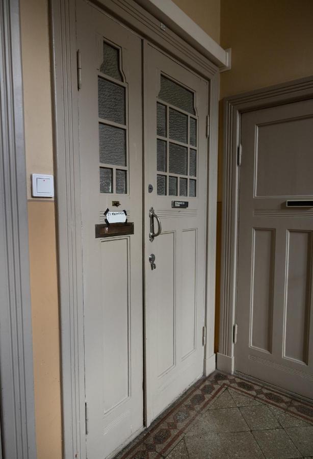 2Ndhomes Central 1Br Apartment With Great Location By Kaisaniemi Park Helsinki Bagian luar foto